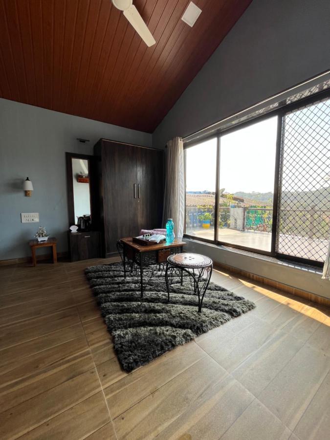 Bed and Breakfast Rutu Enclave Муруд Экстерьер фото
