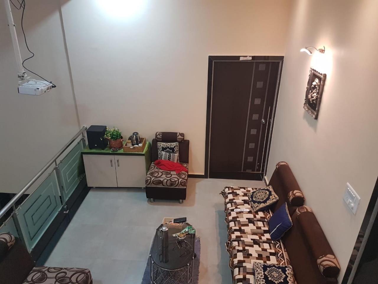 Bed and Breakfast Rutu Enclave Муруд Экстерьер фото