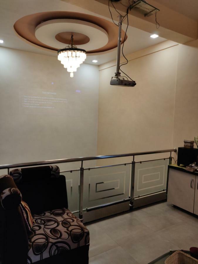 Bed and Breakfast Rutu Enclave Муруд Экстерьер фото